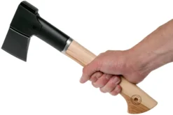 Hachette Fiskars Norden N7 + Aiguiseur -Feu de Camp F1051146 07 fiskars scaled