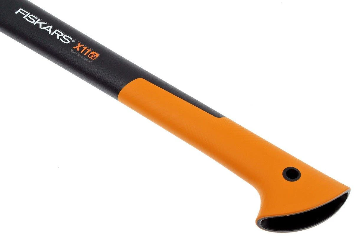 Hache Light Maul Fiskars X11 4 Hache Light Maul Fiskars X11 – Image 4