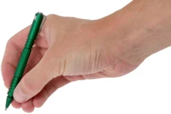 Rick Hinderer Investigator Pen Aluminium Matte Emerald Green, Stylo Tactique 7 Rick Hinderer Investigator Pen Aluminium Matte Emerald Green, Stylo Tactique -Feu de Camp HRK INVP AL MEG 04 rick hinderer knives scaled