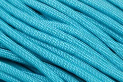 550 Paracord Type III, Couleur : Neon Turquoise, 100ft (30,48 M) -Feu de Camp KTPC132 01 knivesandtools scaled