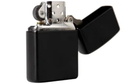 Knivesandtools Zippo Black Matte Snake, Noir, B -Feu de Camp KTZPBLACKSNAKE 03 zippo knivesandtools scaled