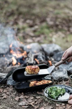 Petromax Spatule Flexible Flex2, Spatule à Manche Long -Feu de Camp Petromax flex2 scaled